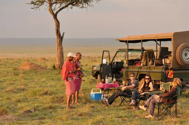 Wildlife viewing during a 3-day Masai Mara Safari in the heart of Kenya’s savannah.