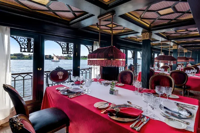 Gourmet Dining Experience On Mövenpick Steam Ship Misr