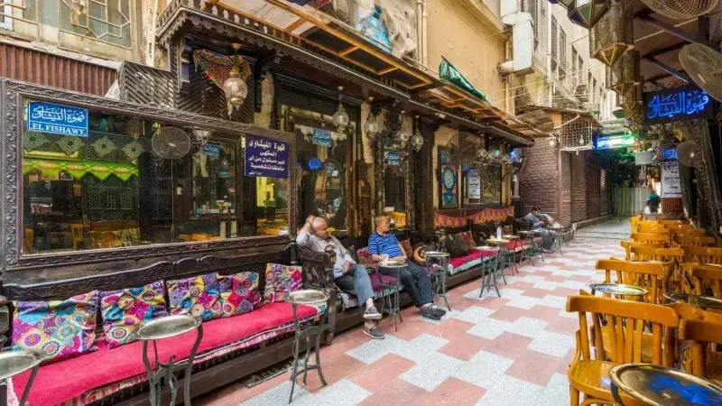Luxury Cairo Evening Tour Fishawy Cafe Stop