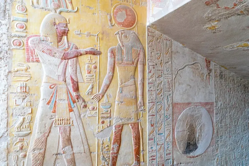 Explore Luxor Valley of Kings Sightseeing Tour