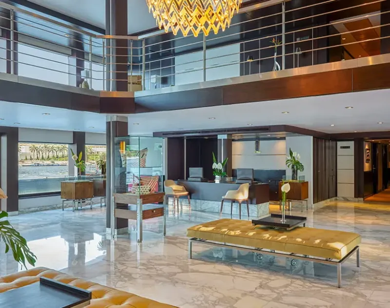 Elegant Reception with luxury seating