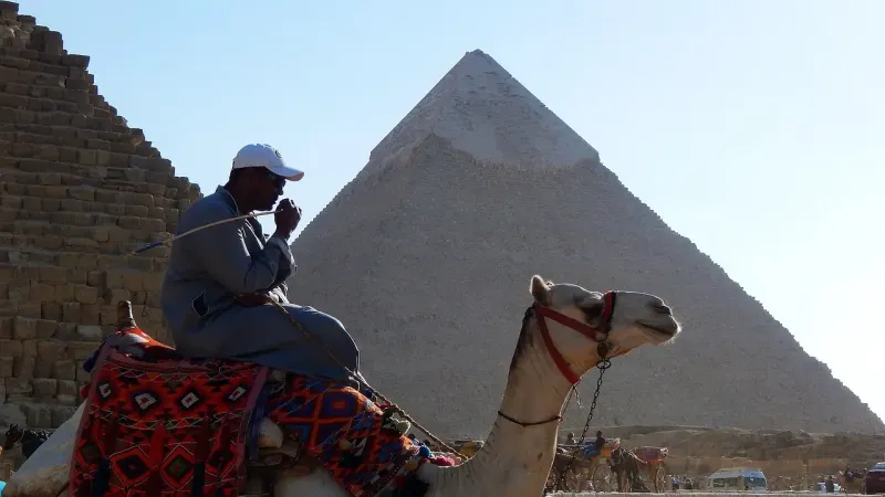 Cairo day excursions Giza Pyramids sightseeing