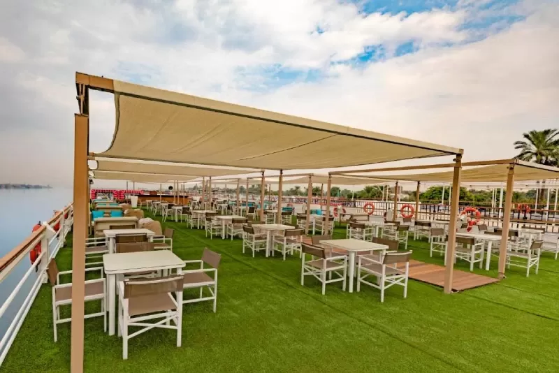 Savor delicious cuisine on the Semiramis II Nile Cruise between Luxor and Aswan