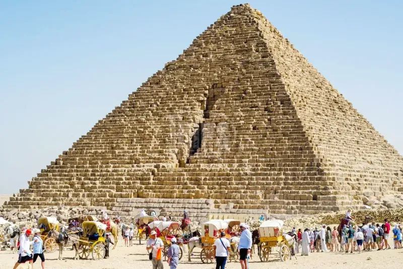 Trip to Giza Pyramids, Memphis and Sakkara