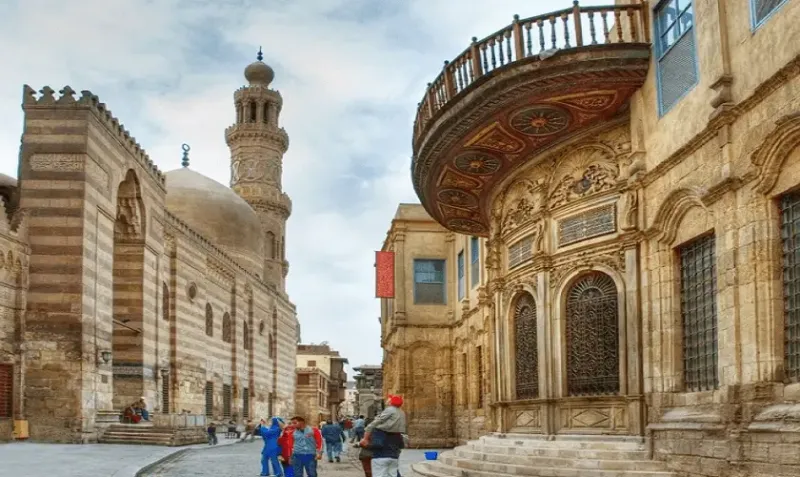 Things to Do: Cairo Muizz Street Visit