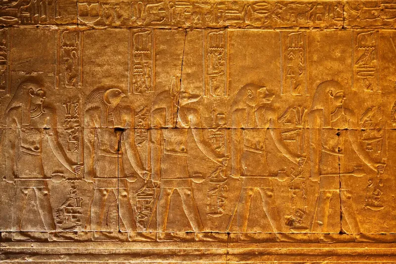 Temple of Horus at Edfu featuring massive sandstone pylons