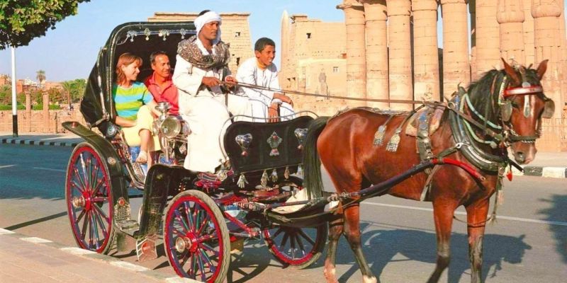 A horse carriage ride: A perfect way to visit Luxor’s attractions