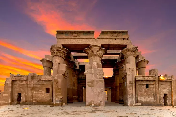 Explore the unique double sanctuary of Kom Ombo Temple on your 8-day Egypt Tour.