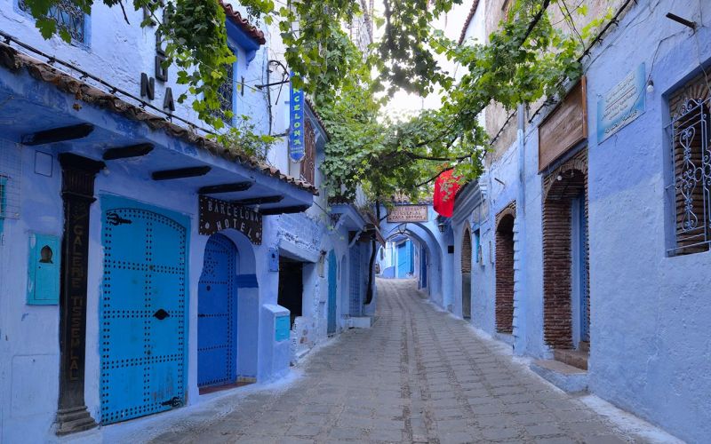 The blue alleys of Chefchaouen await on Morocco cultural tours