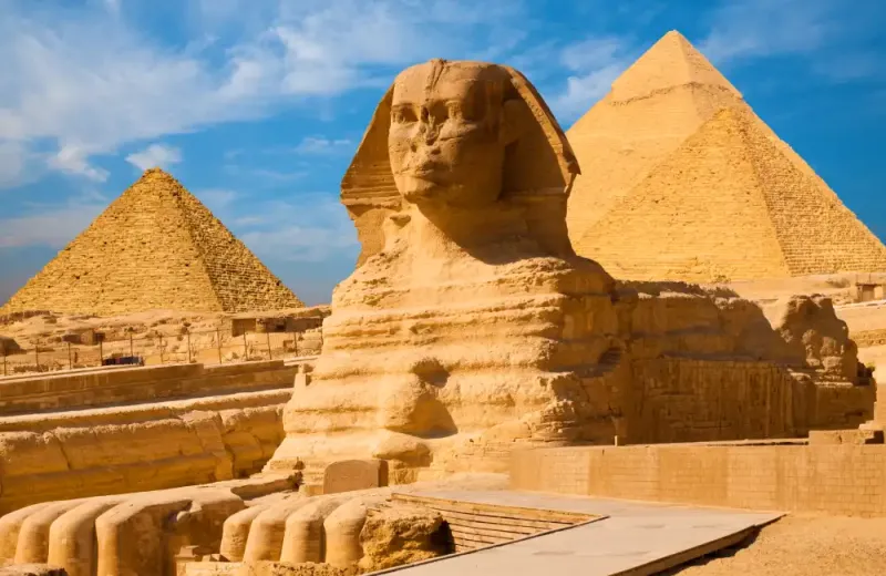 Visiting the Great Pyramids of Giza during 8-Day Egypt Easter Trip