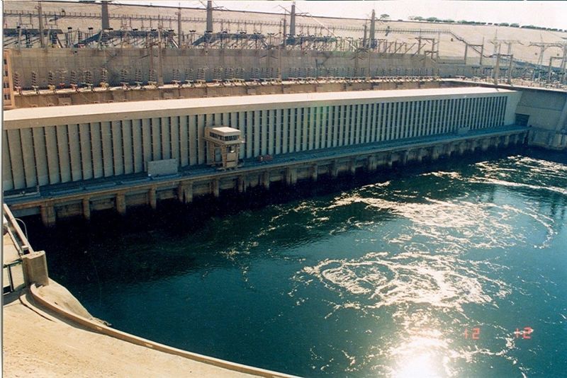 Visit one of Egypt’s greatest engineering achievements at the Aswan High Dam on your 11-Day Private Egypt Tour with Nile Cruise.
