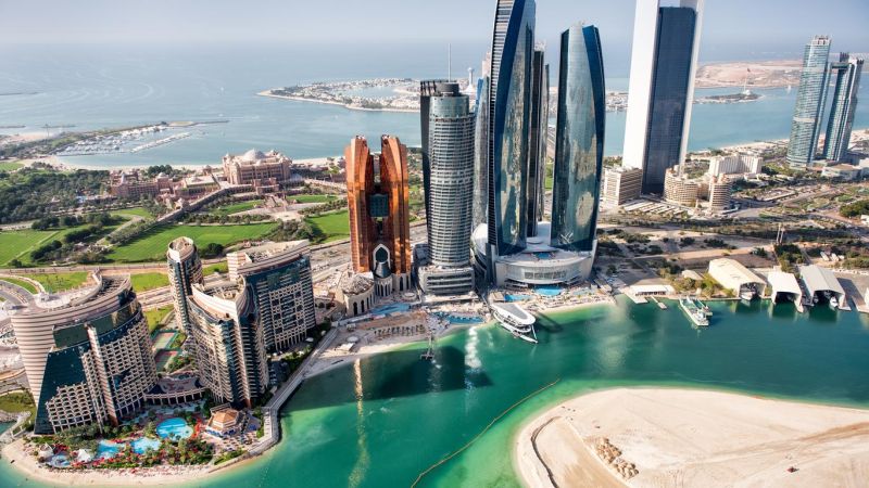 Explore iconic landmarks in Abu Dhabi as part of your 7-day Dubai Family Package adventure.
