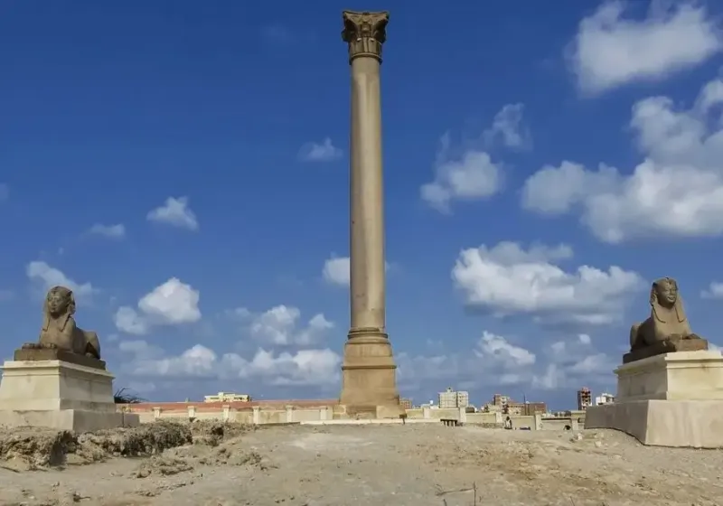 Alexandria day trip Cairo, Pompeys Pillar visit