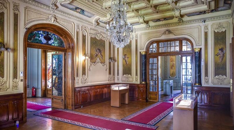 The Royal Jewelry Museum on a full-day Alexandria tour