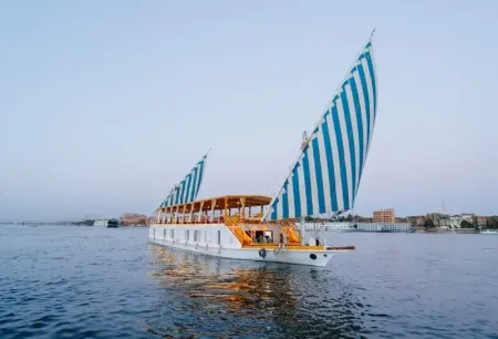 Turquoise Dahabiya