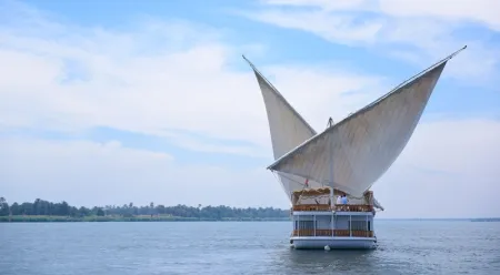 Dahabiya Loulia Cruise