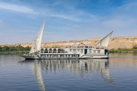 Hadeel Dahabiya Nile Cruise