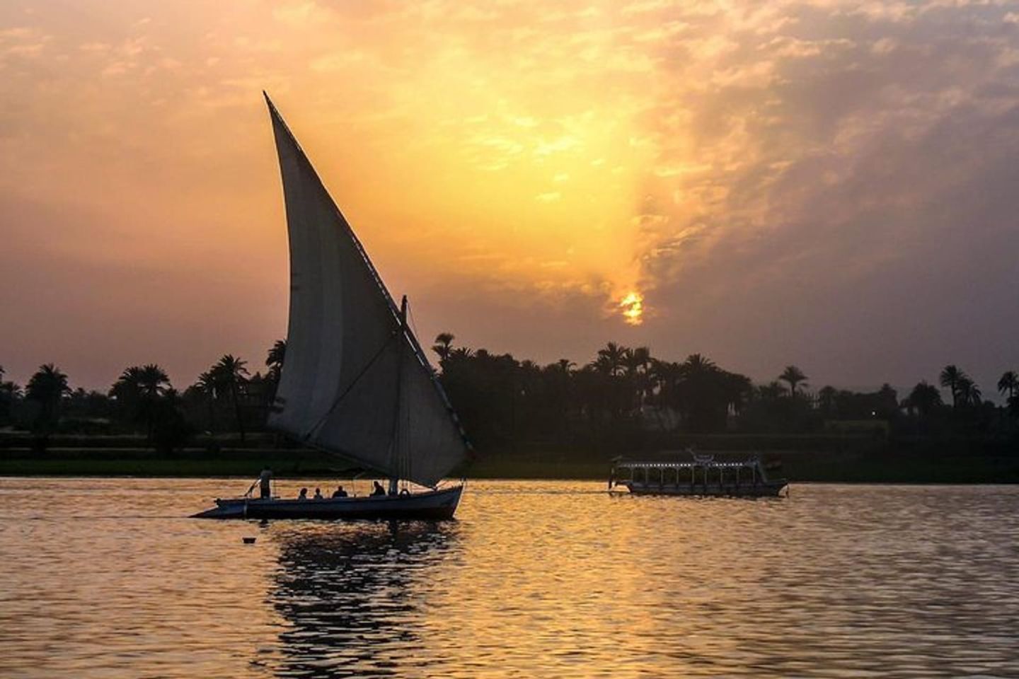 Luxor felucca boat